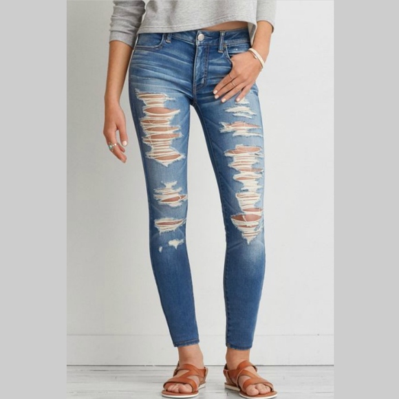 American Eagle Outfitters Denim - American Eagle Distressed Skinny Jeans Sz 4 Reg